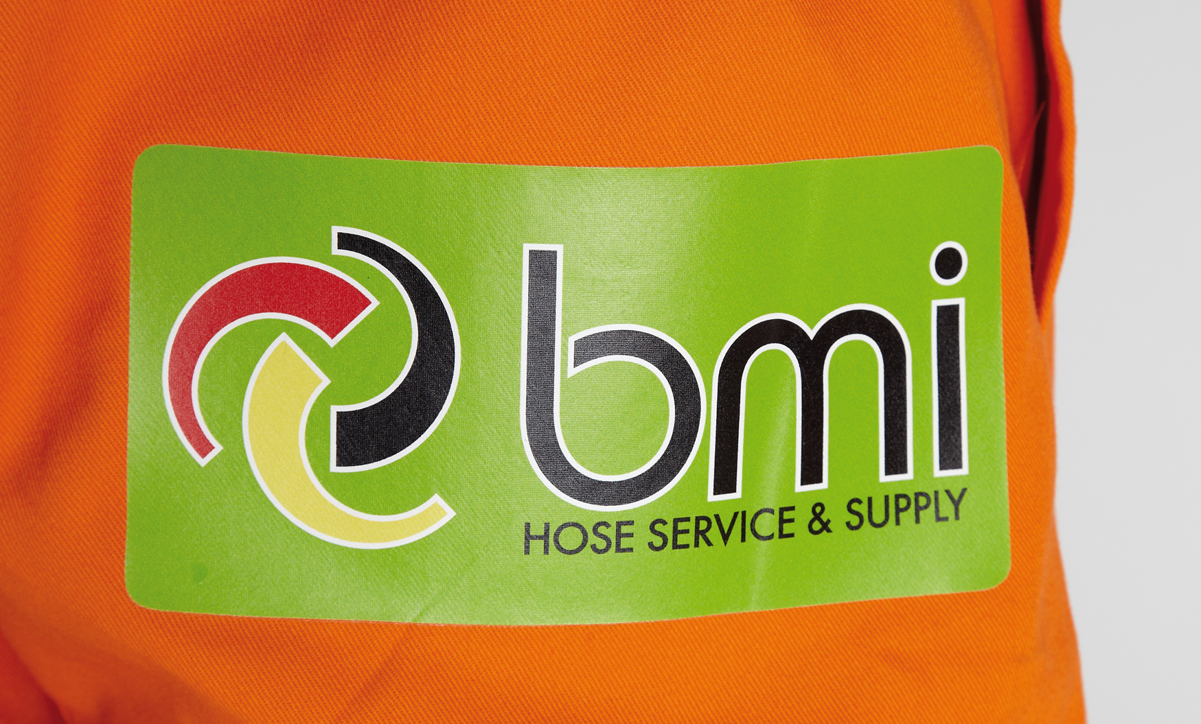 A durable transfer for commercial washing processes