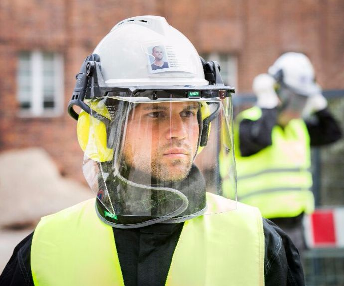 10154949b28IhIc5Cru0eOQ