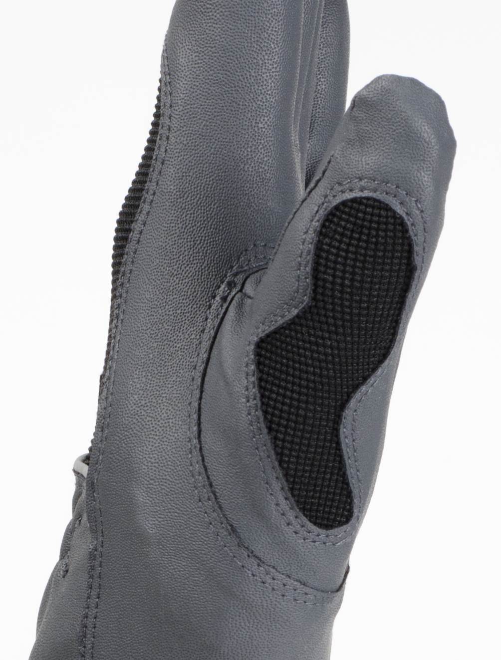 di_9105OYonmMoyS8Jxv