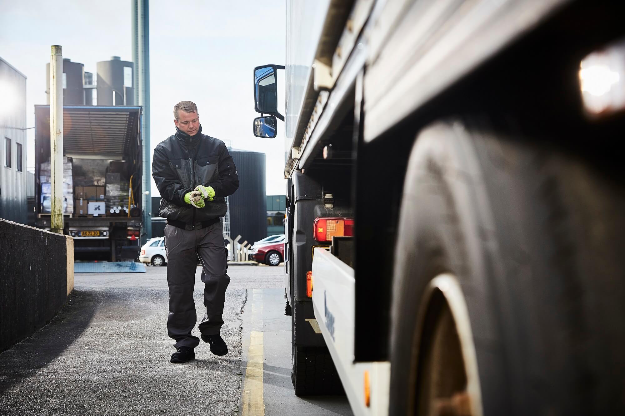 498D8EDB09334F4999C0B5D1B5CF3CF2-de