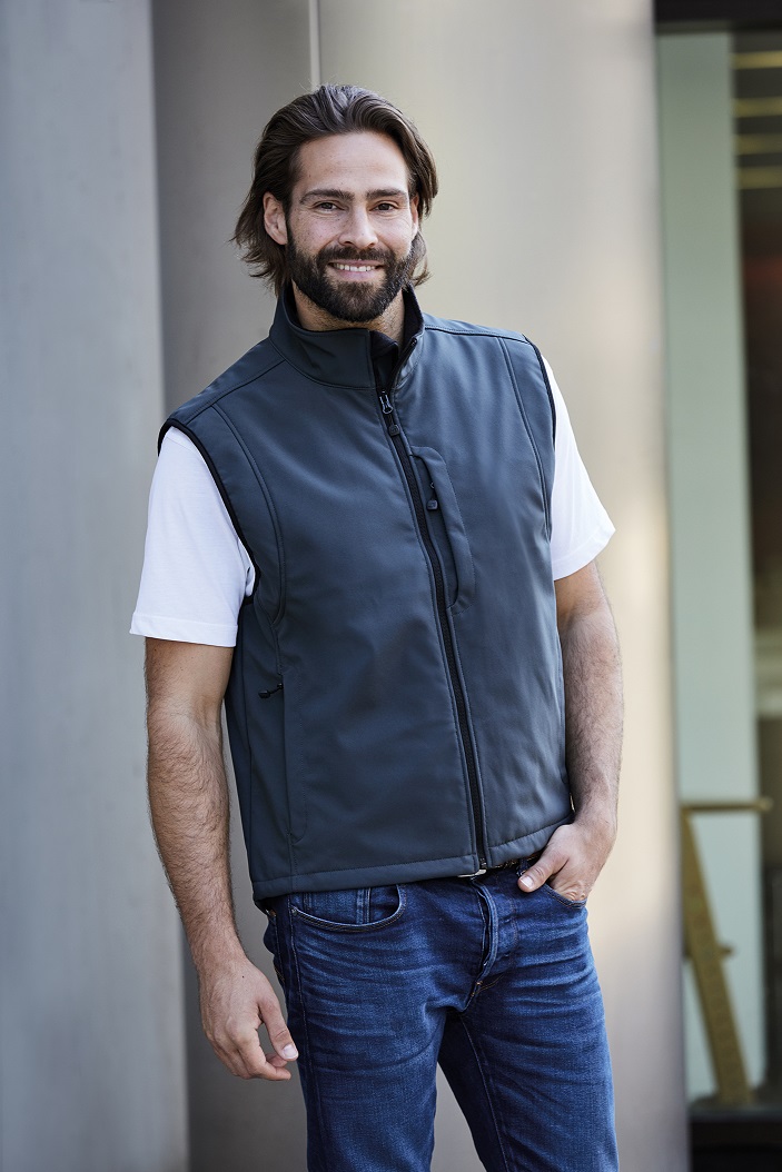 detail_33215czKiqjAedzUeI