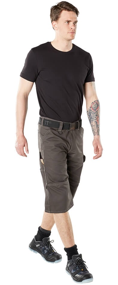 C7CDE7687A7C444EB4581BF1CA5C9A3C-de